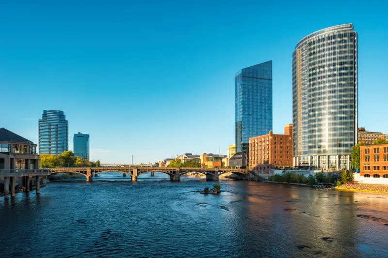 The 10 most competitive rental markets in America