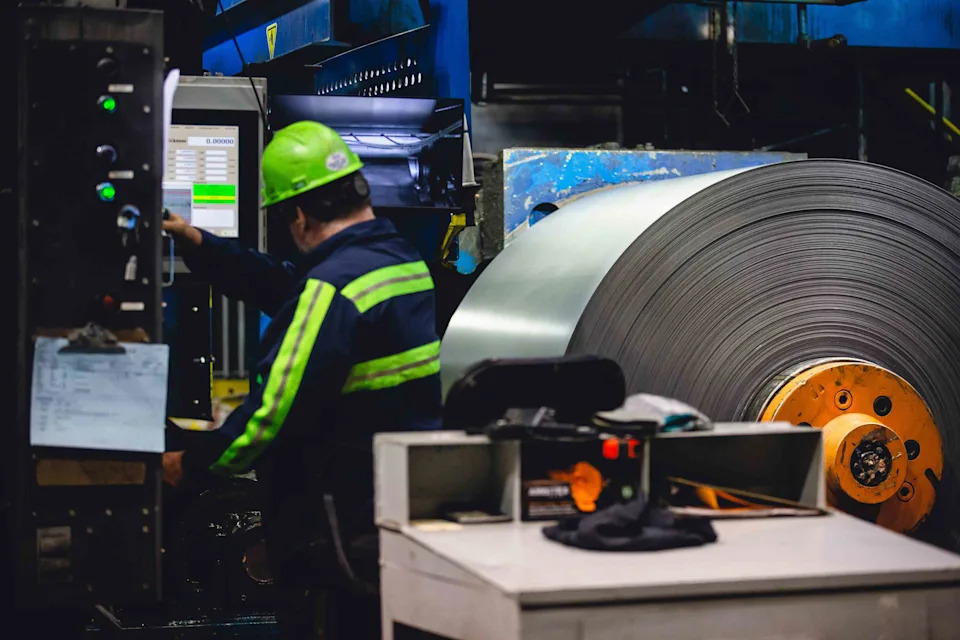 Here's Why UBS Analysts Are Bullish on American Steel Stocks