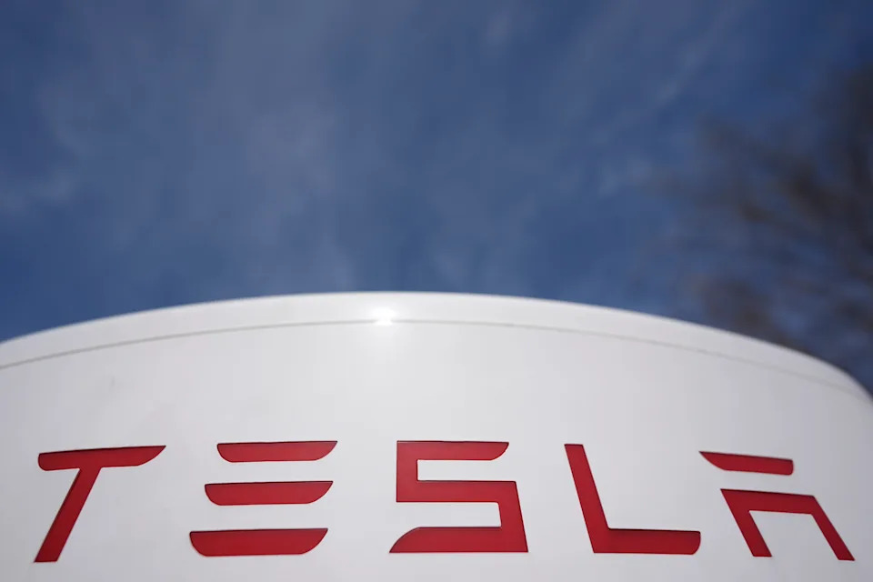 Tesla stock surges nearly 12% to lead 'Magnificent 7' stocks higher as tariff worries ease