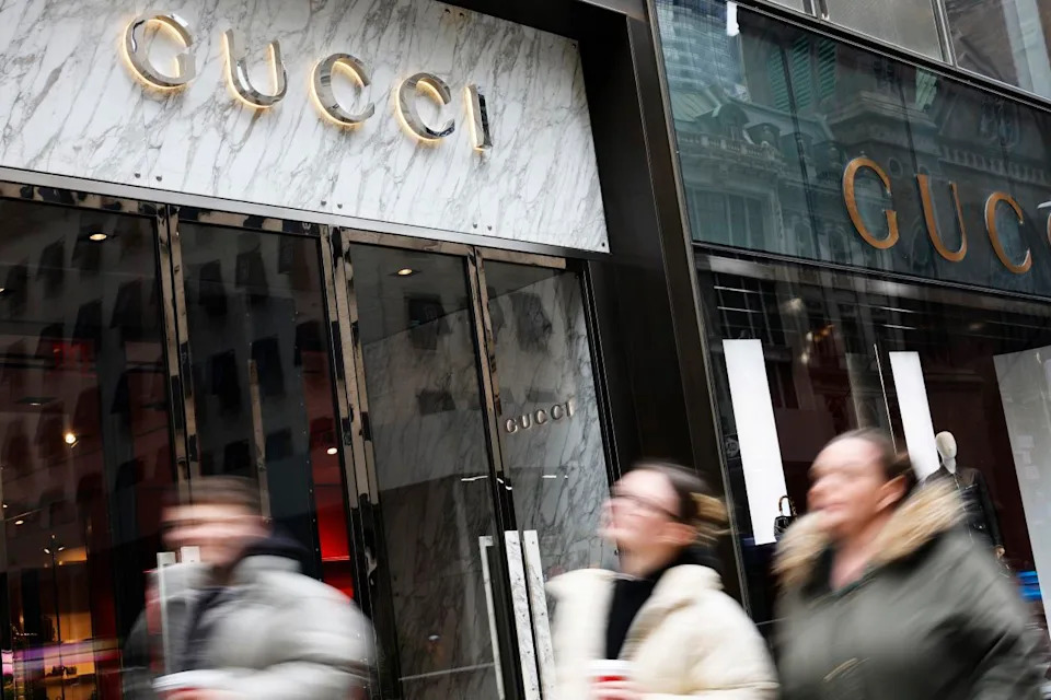 A Weak Dollar and Record Gold Price Are More Bad News for Luxury Stocks