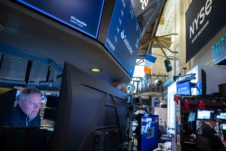 5 Things to Know Before the Stock Market Opens