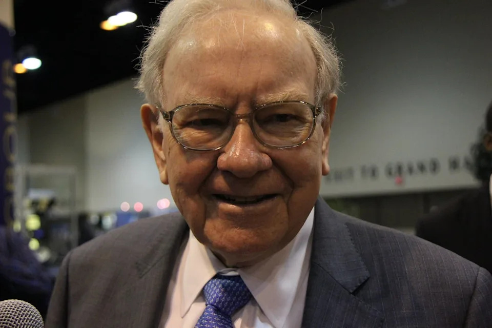 These 4 Warren Buffett Stocks Make Up Over 57% of Berkshire Hathaway's $277 Billion Portfolio
