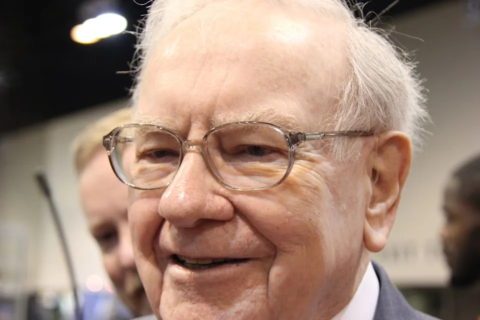 Warren Buffett Remains Optimistic About America. Here Are Top American Companies Worth Investing In.