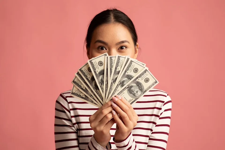 Want to Make $1,000 in Annual Passive Income? Invest $11,250 Into These Ultra-High-Yield Dividend Stocks.